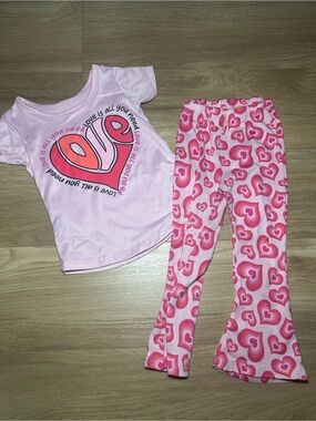 Gymboree Pink & Red Heart Graphic Tee and Heart-Print Flare Leggings MatchingSet
